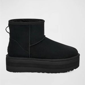 Brand new in box UGG Classic Mini Platform